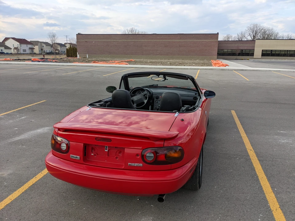 1990 Mazda NA MX-5 Miata - Image 27 of 31