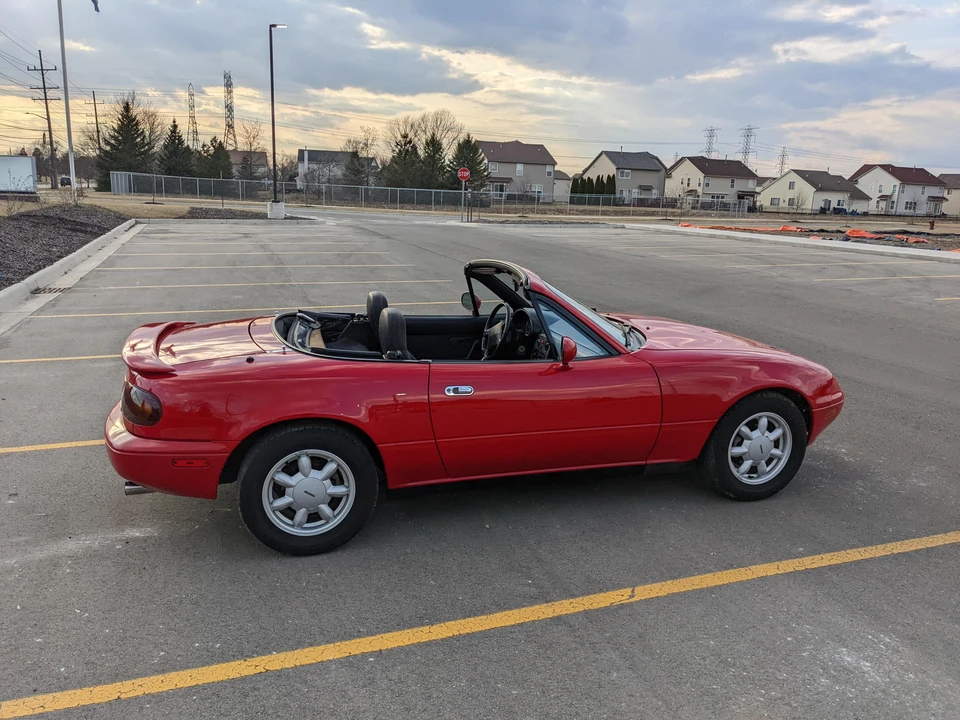 1990 Mazda NA MX-5 Miata - Image 29 of 31