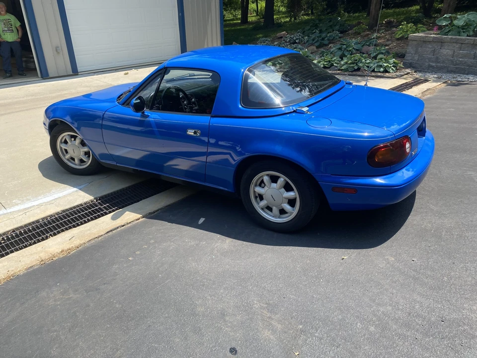 1990 Mazda NA MX-5 Miata - Image 23 of 31