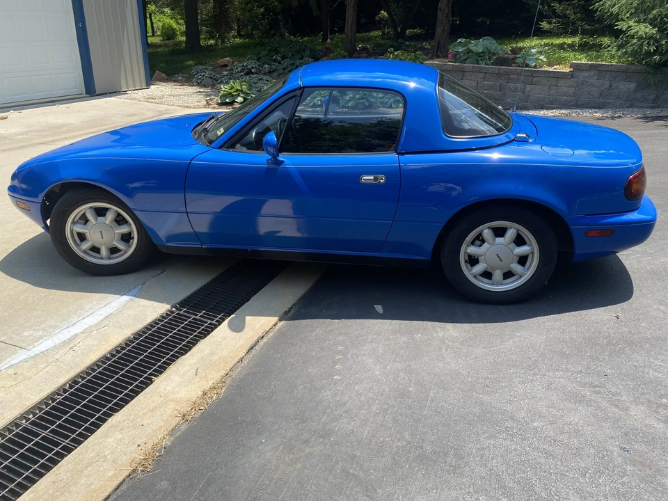 1990 Mazda NA MX-5 Miata - Image 25 of 31