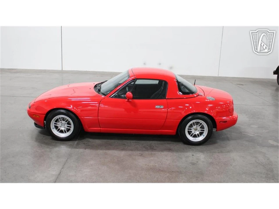 1990 Mazda NA MX-5 Miata - Image 4 of 31