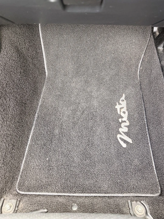 1990 Mazda NA MX-5 Miata - Image 28 of 31