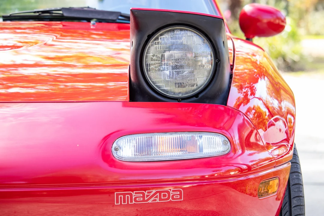 1990 Mazda NA MX-5 Miata - Image 23 of 31