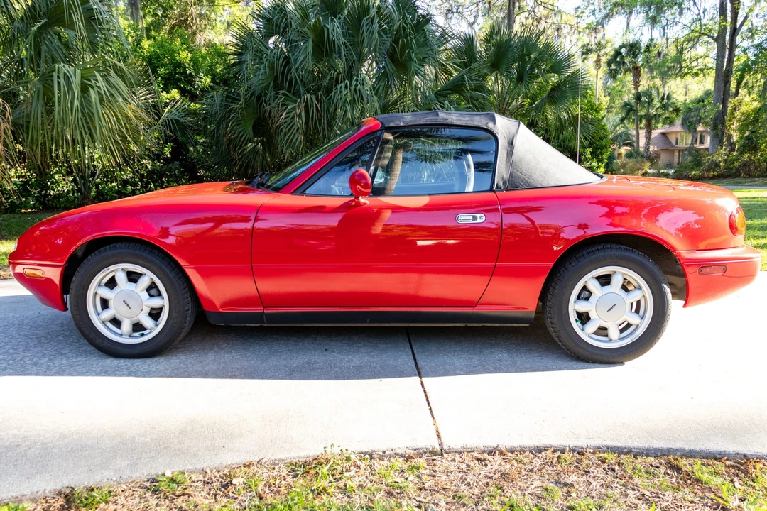 1990 Mazda NA MX-5 Miata - Image 15 of 31