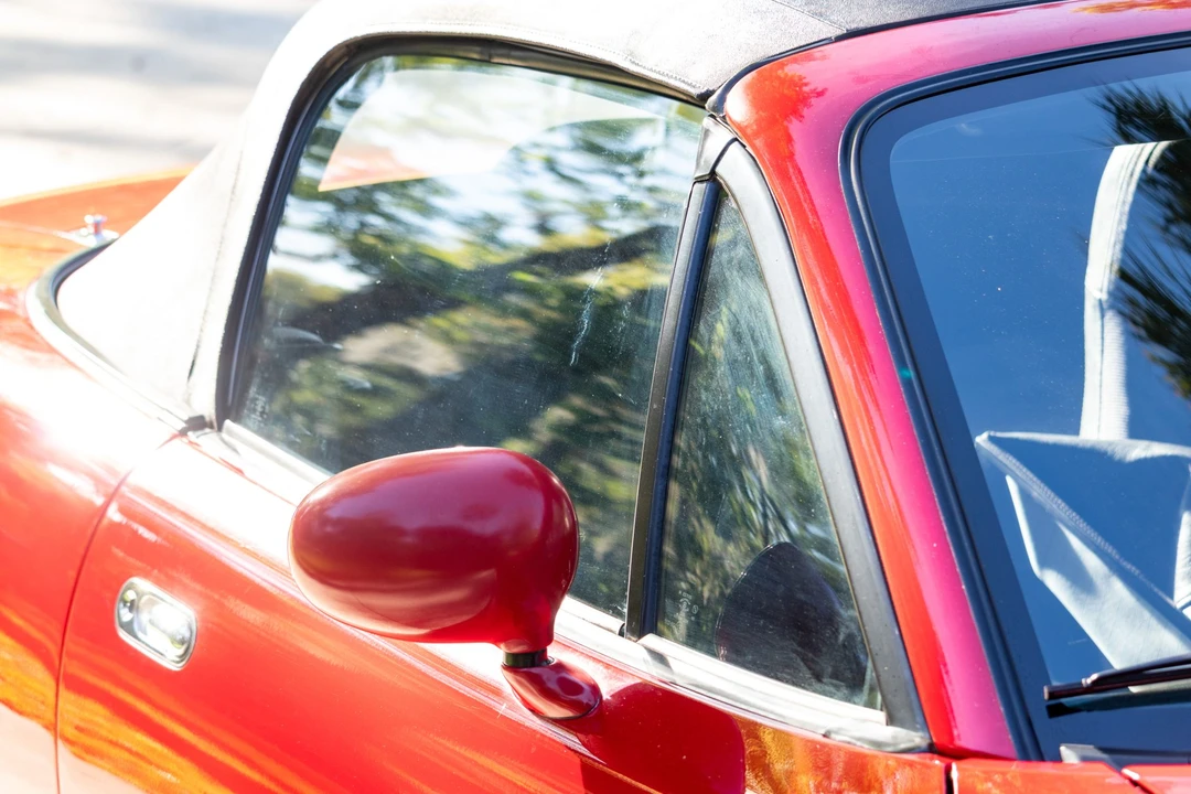 1990 Mazda NA MX-5 Miata - Image 29 of 31