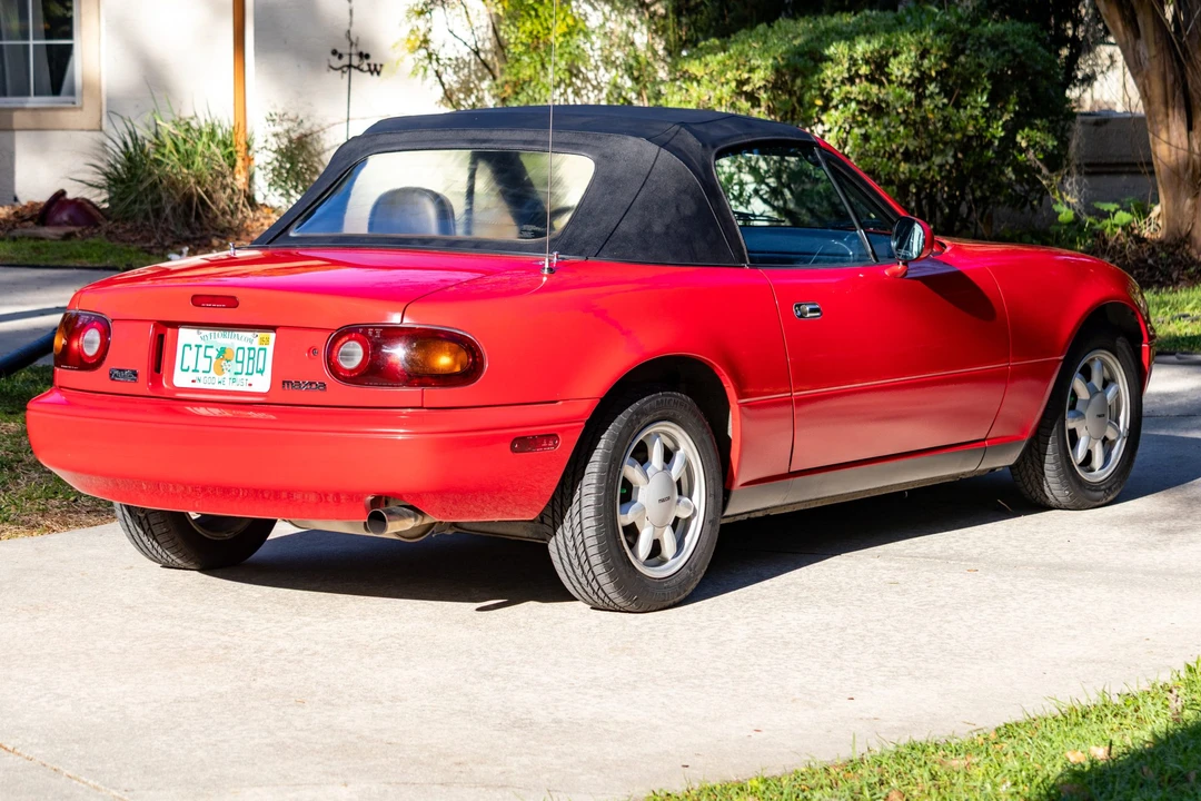 1990 Mazda NA MX-5 Miata - Image 12 of 31