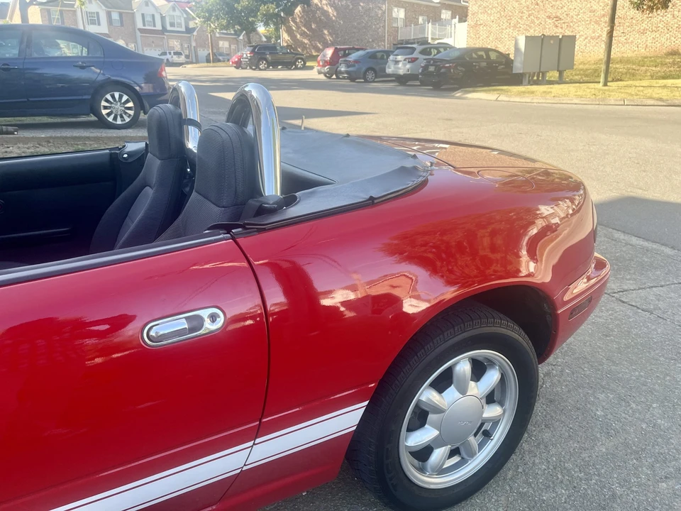 1990 Mazda NA MX-5 Miata - Image 20 of 31