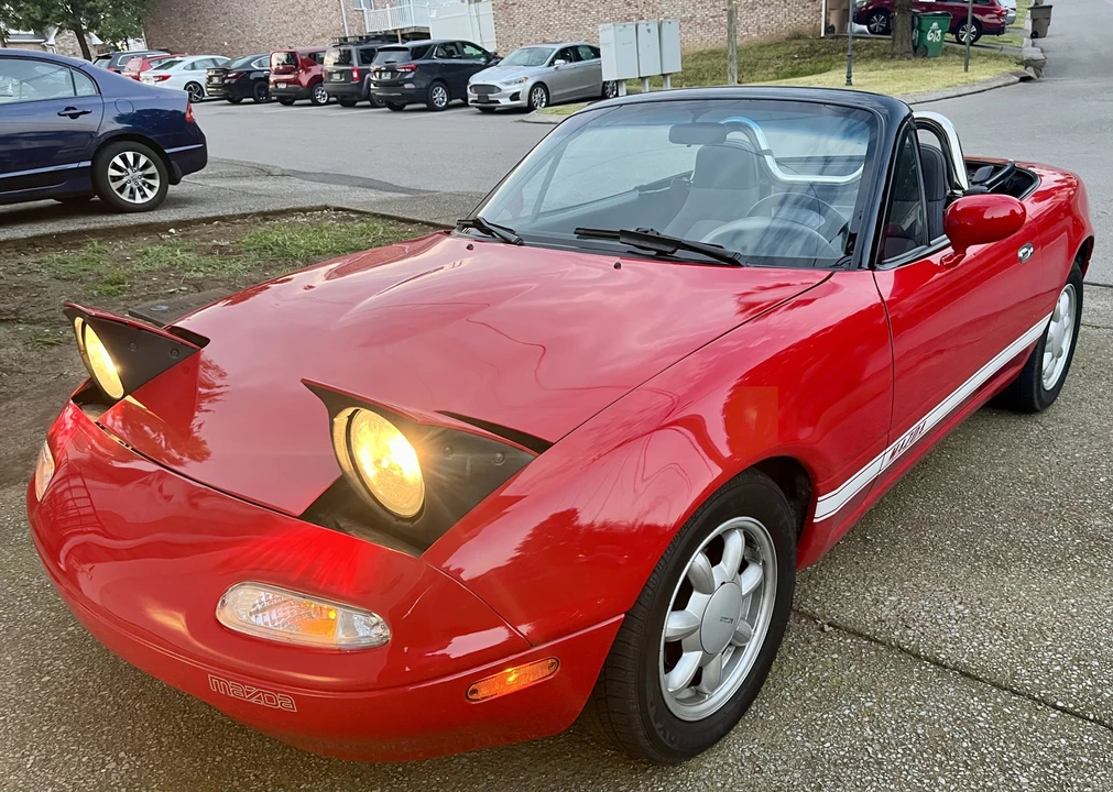 1990 Mazda NA MX-5 Miata - Image 2 of 31