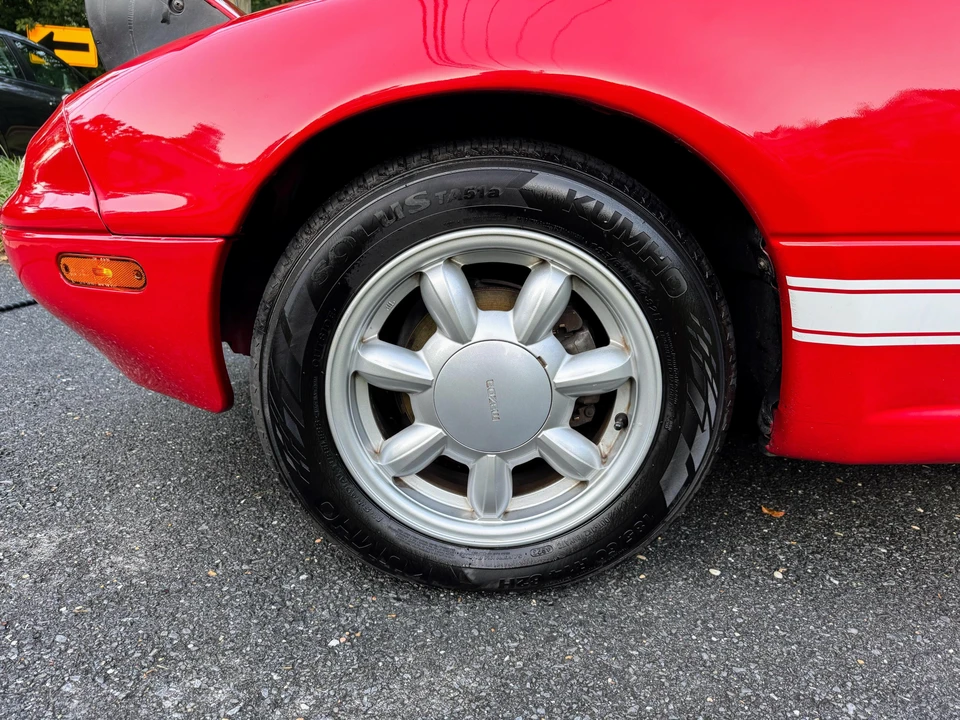 1990 Mazda NA MX-5 Miata - Image 27 of 31
