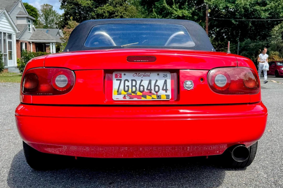 1990 Mazda NA MX-5 Miata - Image 5 of 31