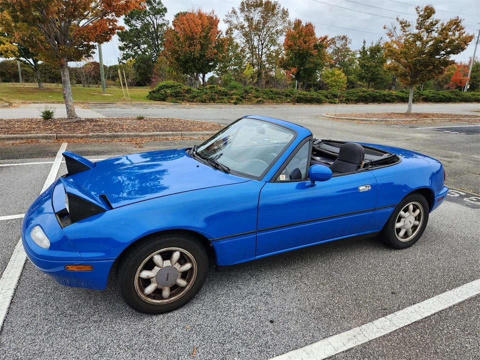 1990 Mazda NA MX-5 Miata - Image 2 of 31