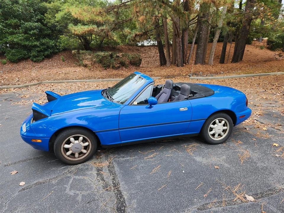1990 Mazda NA MX-5 Miata - Image 4 of 31