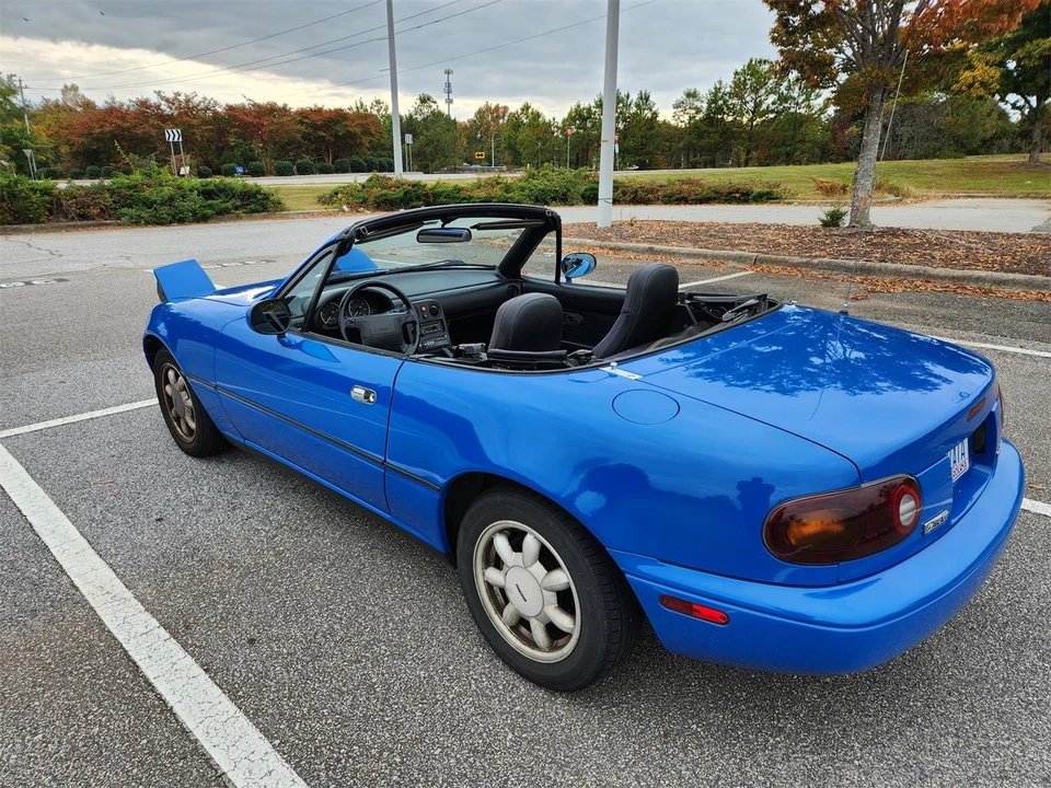1990 Mazda NA MX-5 Miata - Image 7 of 31
