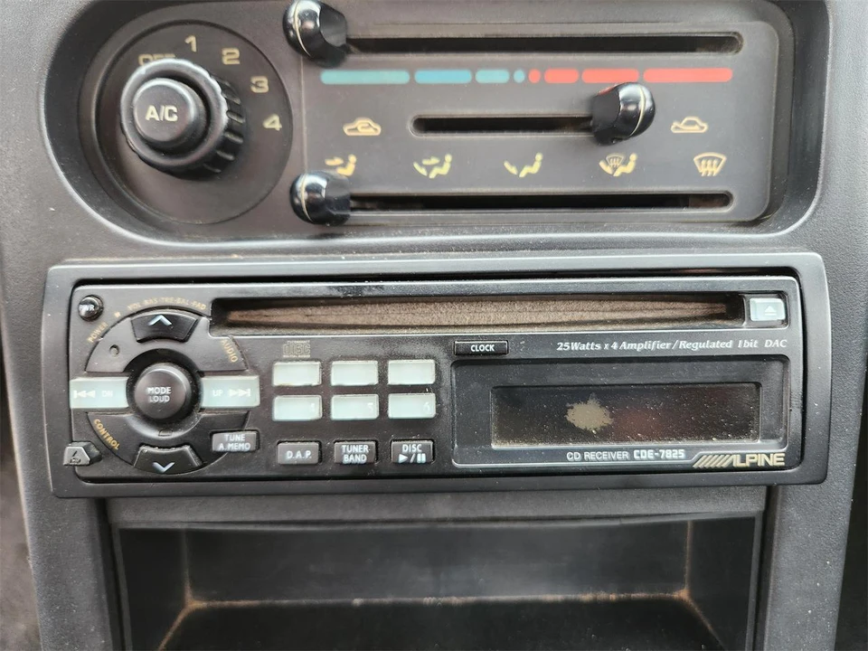 1990 Mazda NA MX-5 Miata - Image 29 of 31