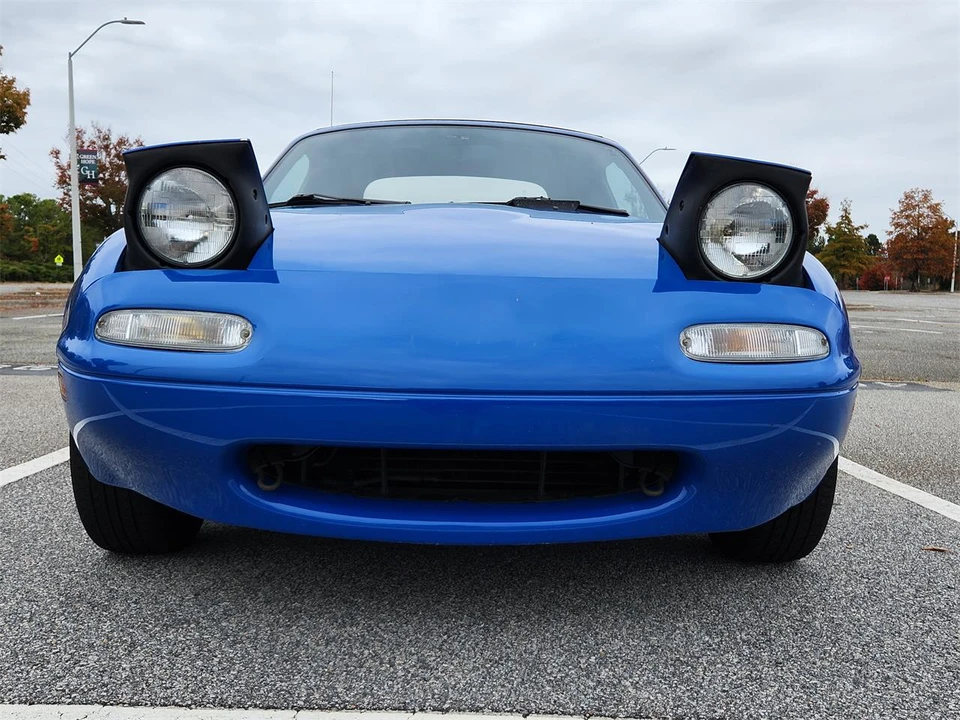 1990 Mazda NA MX-5 Miata - Image 14 of 31