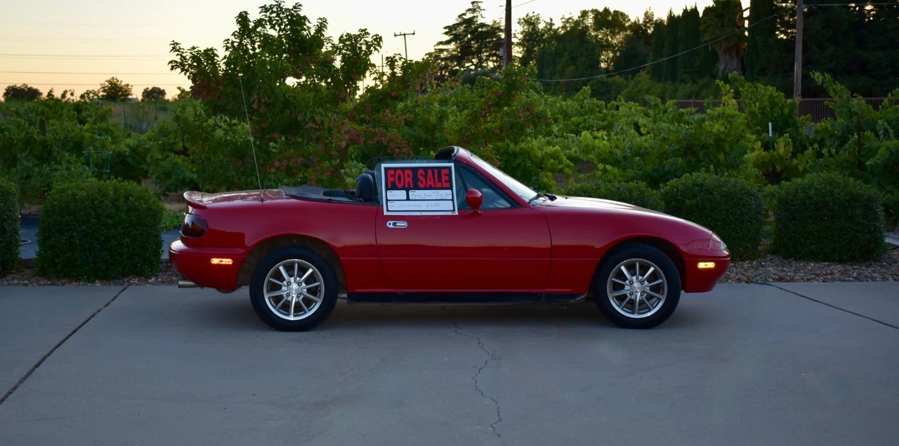 1990 Mazda NA MX-5 Miata - Image 2 of 11