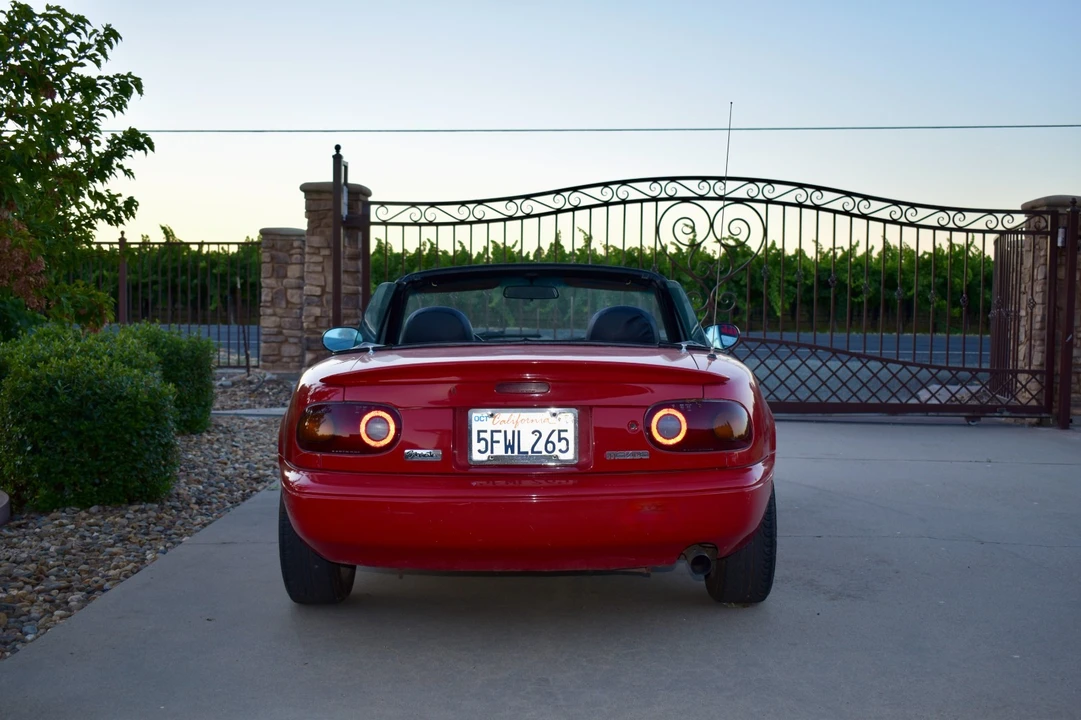 1990 Mazda NA MX-5 Miata - Image 11 of 11
