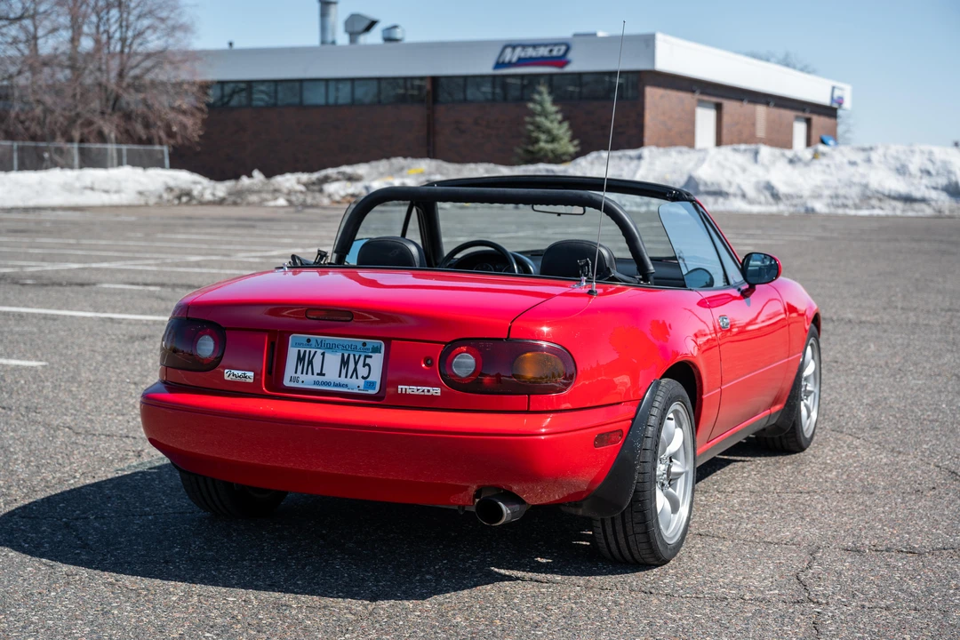 1990 Mazda NA MX-5 Miata - Image 17 of 31