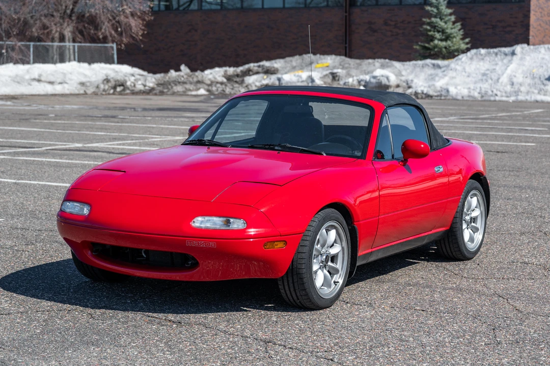 1990 Mazda NA MX-5 Miata - Image 8 of 31