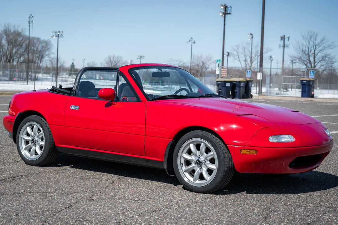 1990 Mazda NA MX-5 Miata - Image 21 of 31