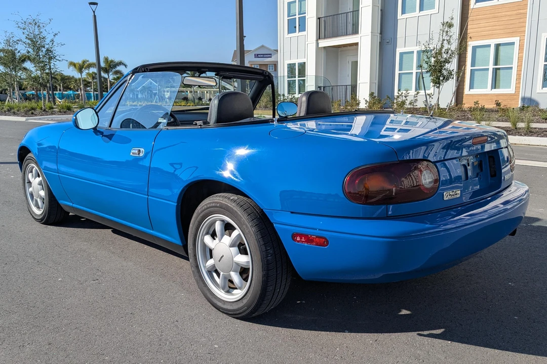1990 Mazda NA MX-5 Miata - Image 4 of 31