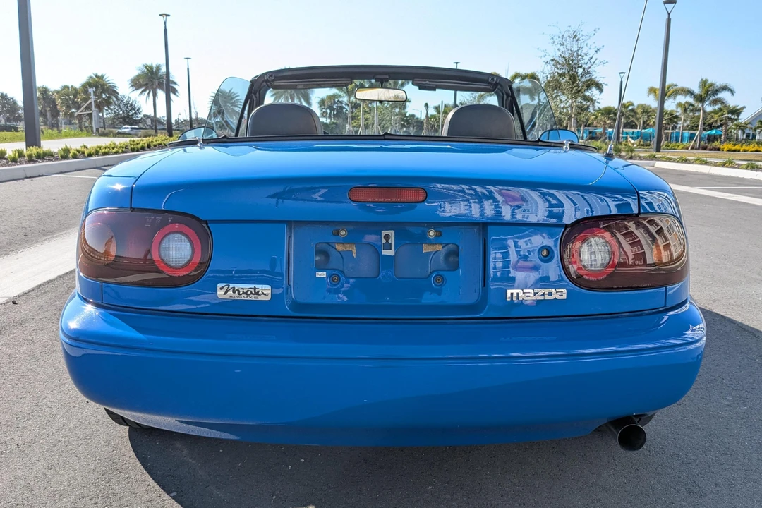 1990 Mazda NA MX-5 Miata - Image 5 of 31