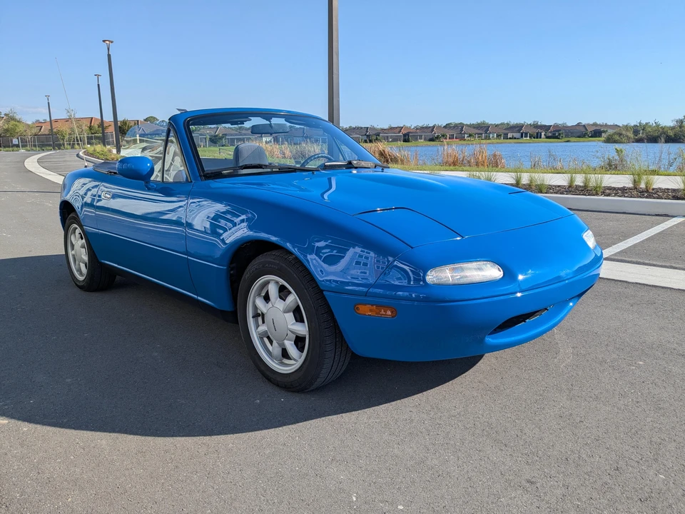 1990 Mazda NA MX-5 Miata - Image 11 of 31