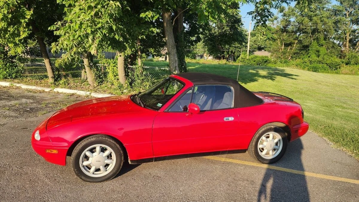 1990 Mazda NA MX-5 Miata - Image 4 of 22