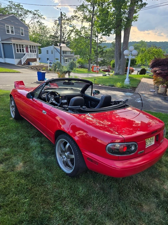 1990 Mazda NA MX-5 Miata - Image 13 of 22