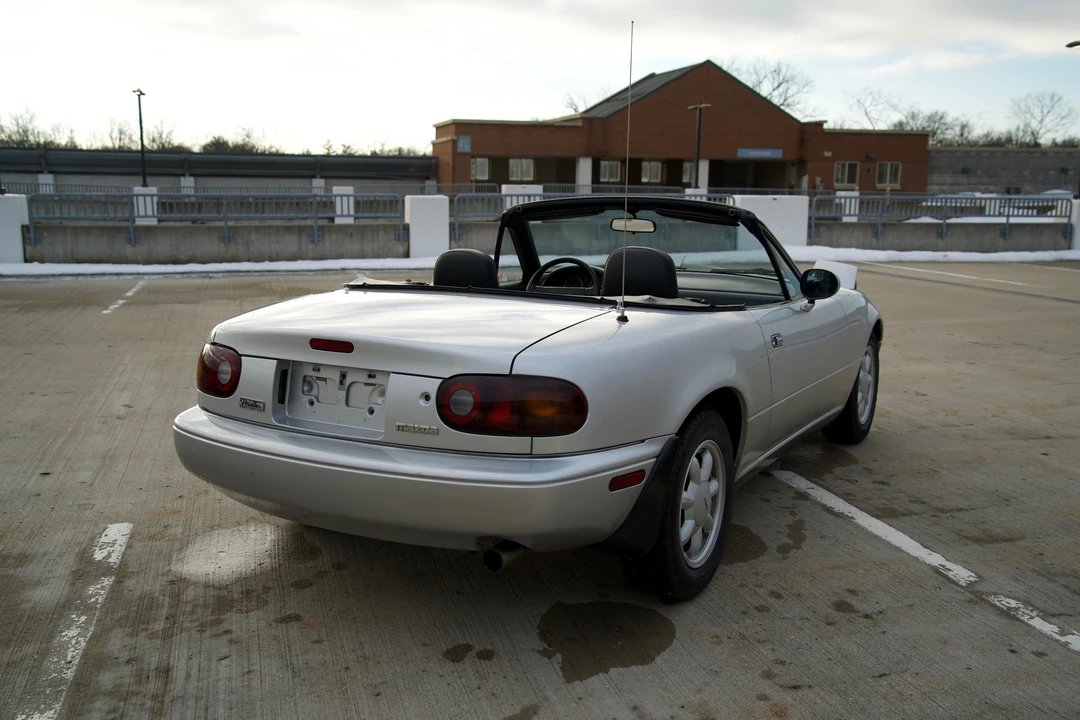 1990 Mazda NA MX-5 Miata - Image 21 of 21