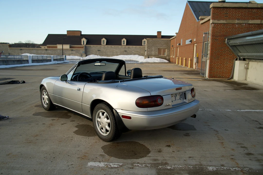 1990 Mazda NA MX-5 Miata - Image 18 of 21