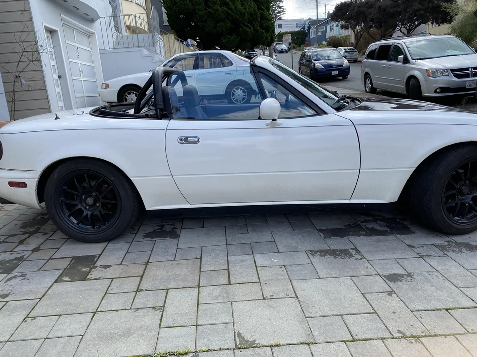 1990 Mazda NA MX-5 Miata - Image 20 of 31