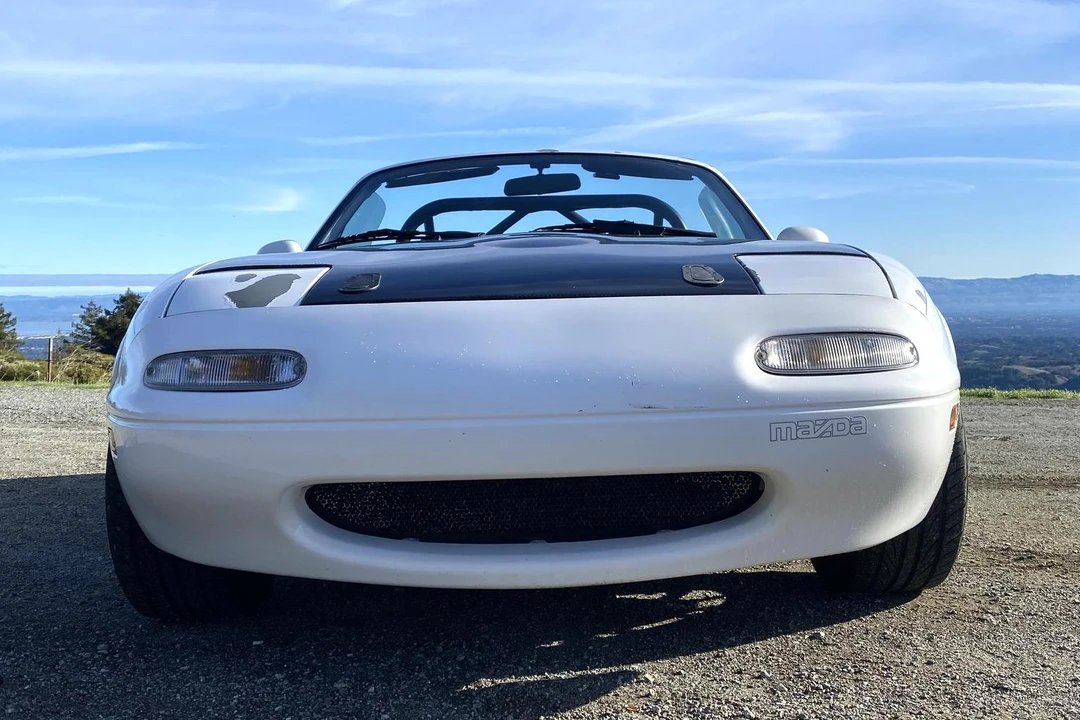 1990 Mazda NA MX-5 Miata - Image 2 of 31