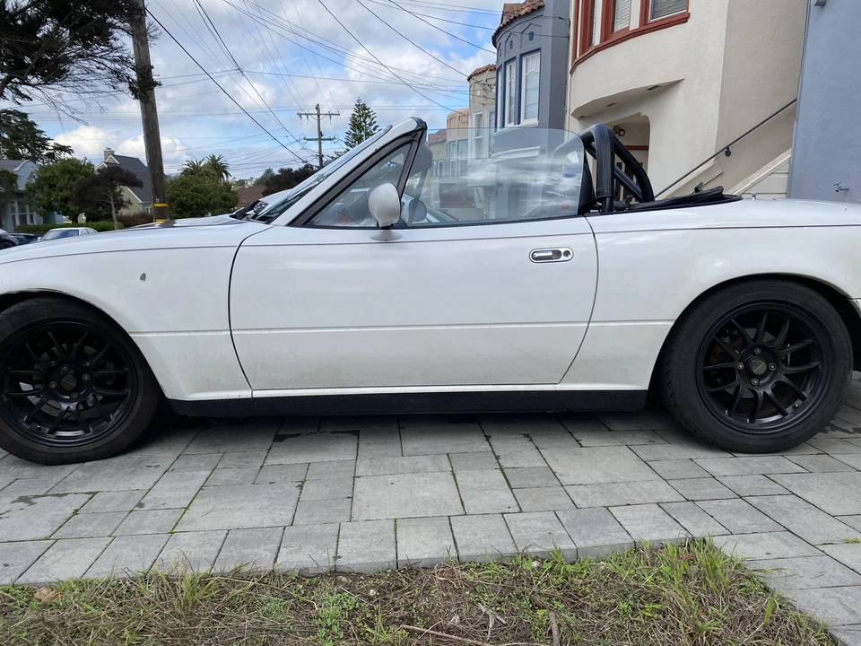 1990 Mazda NA MX-5 Miata - Image 12 of 31