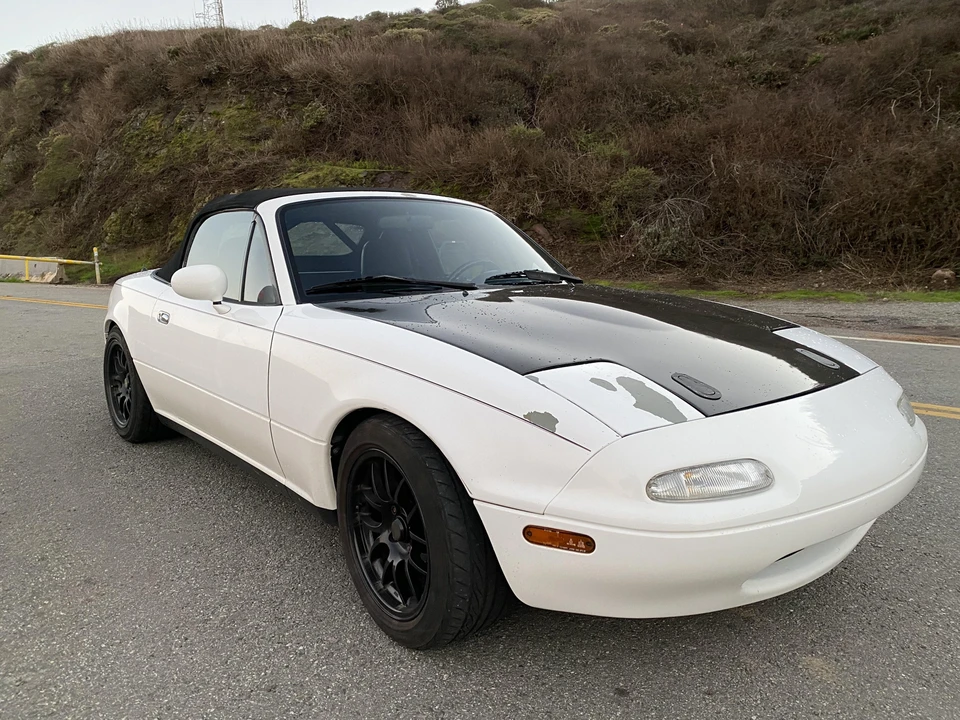1990 Mazda NA MX-5 Miata - Image 25 of 31