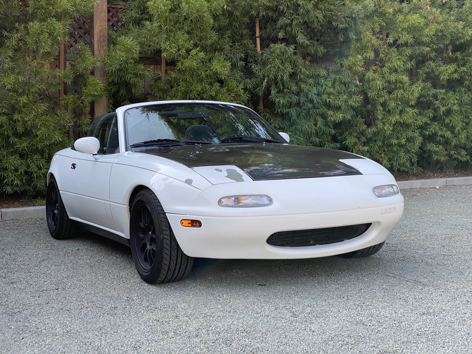 1990 Mazda NA MX-5 Miata - Image 24 of 31