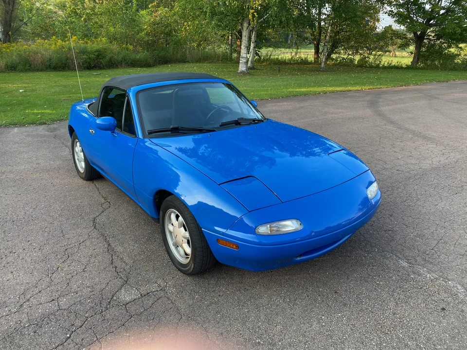 1990 Mazda NA MX-5 Miata - Image 17 of 31