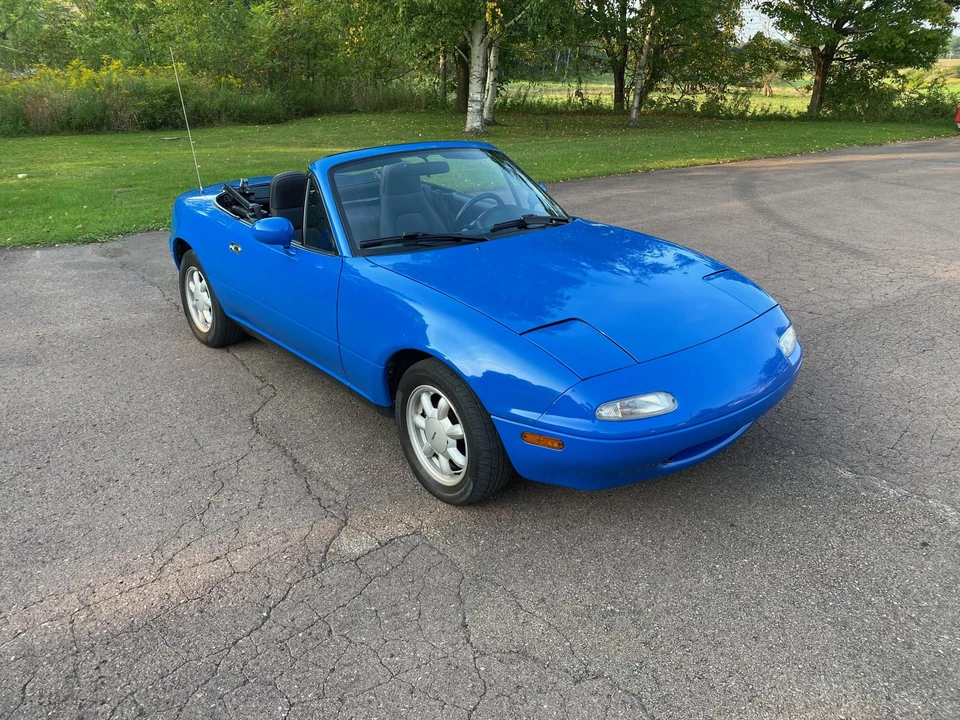 1990 Mazda NA MX-5 Miata - Image 10 of 31
