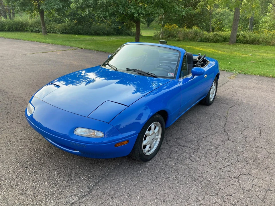 1990 Mazda NA MX-5 Miata - Image 3 of 31