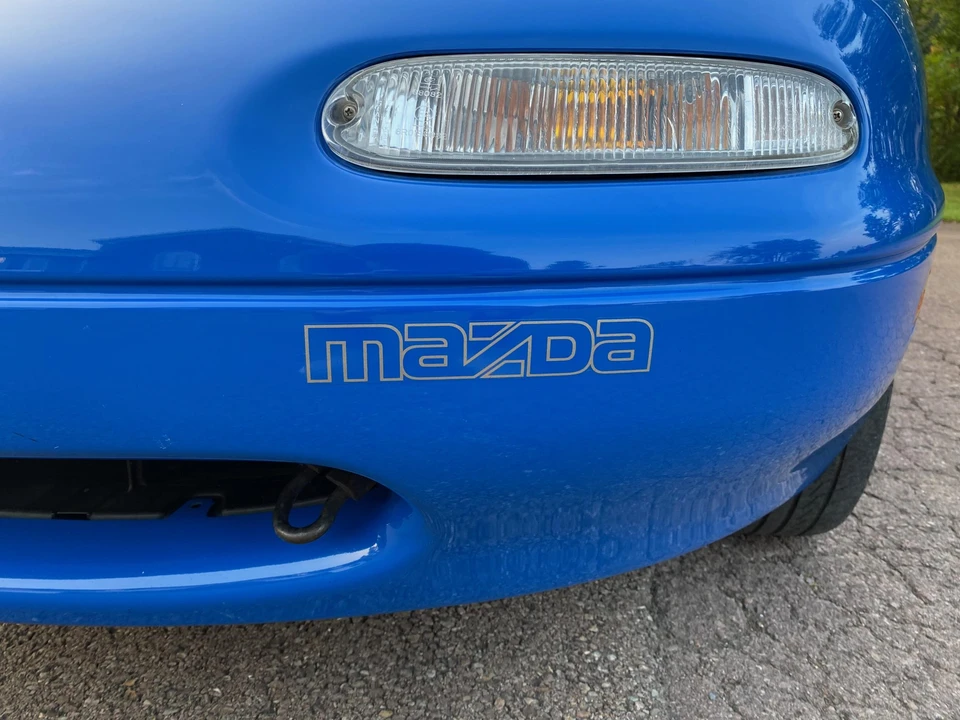 1990 Mazda NA MX-5 Miata - Image 26 of 31