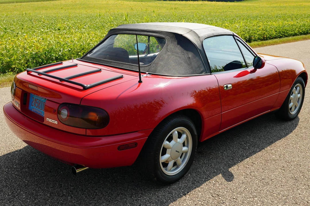 1990 Mazda NA MX-5 Miata - Image 4 of 31