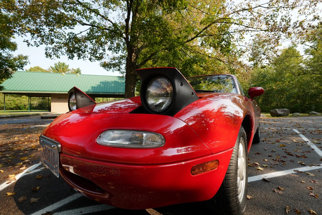1990 Mazda NA MX-5 Miata - Image 23 of 31