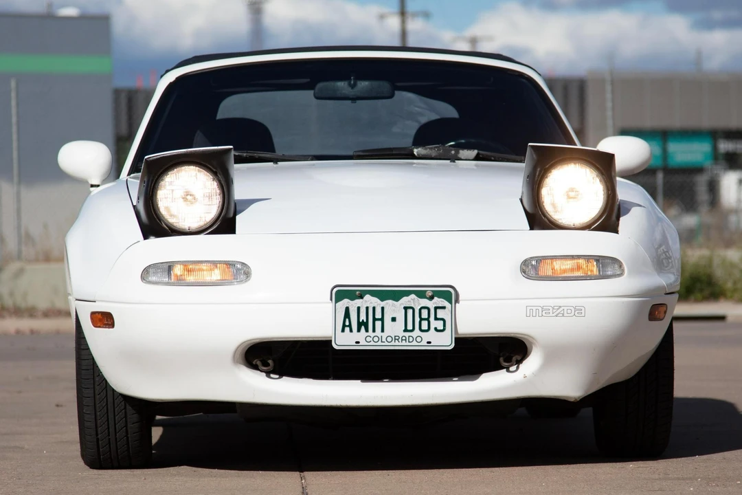 1990 Mazda NA MX-5 Miata - Image 2 of 31