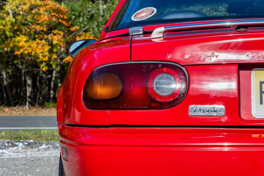 1990 Mazda NA MX-5 Miata - Image 25 of 31