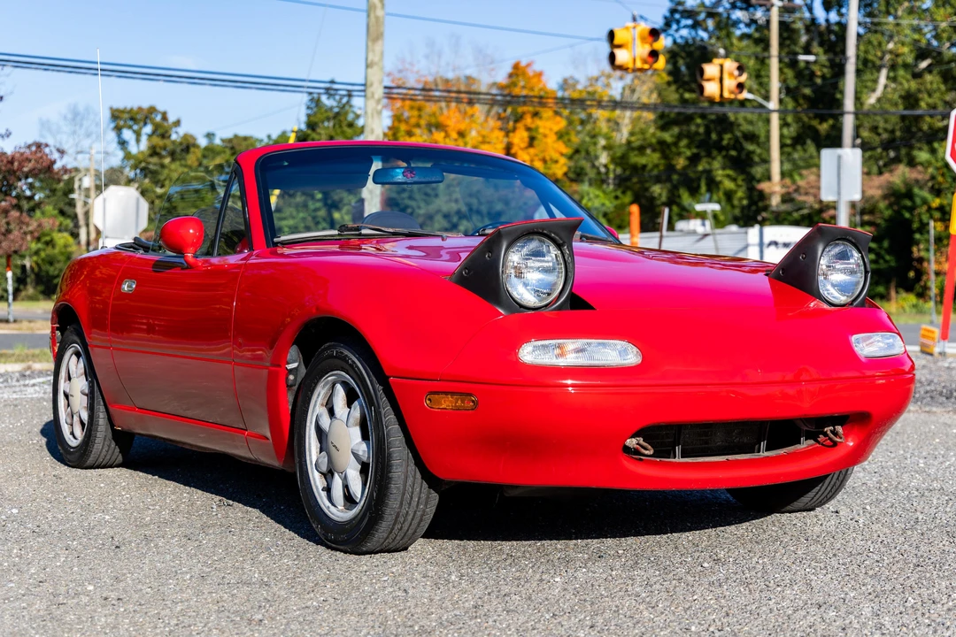 1990 Mazda NA MX-5 Miata - Image 9 of 31