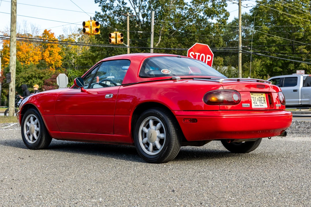 1990 Mazda NA MX-5 Miata - Image 7 of 31