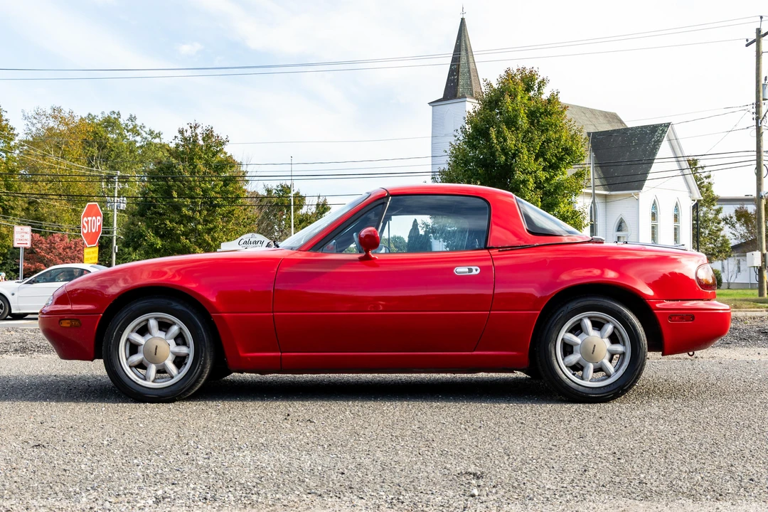 1990 Mazda NA MX-5 Miata - Image 3 of 31