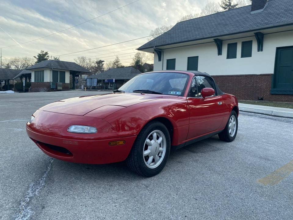 1990 Mazda NA MX-5 Miata - Image 21 of 31