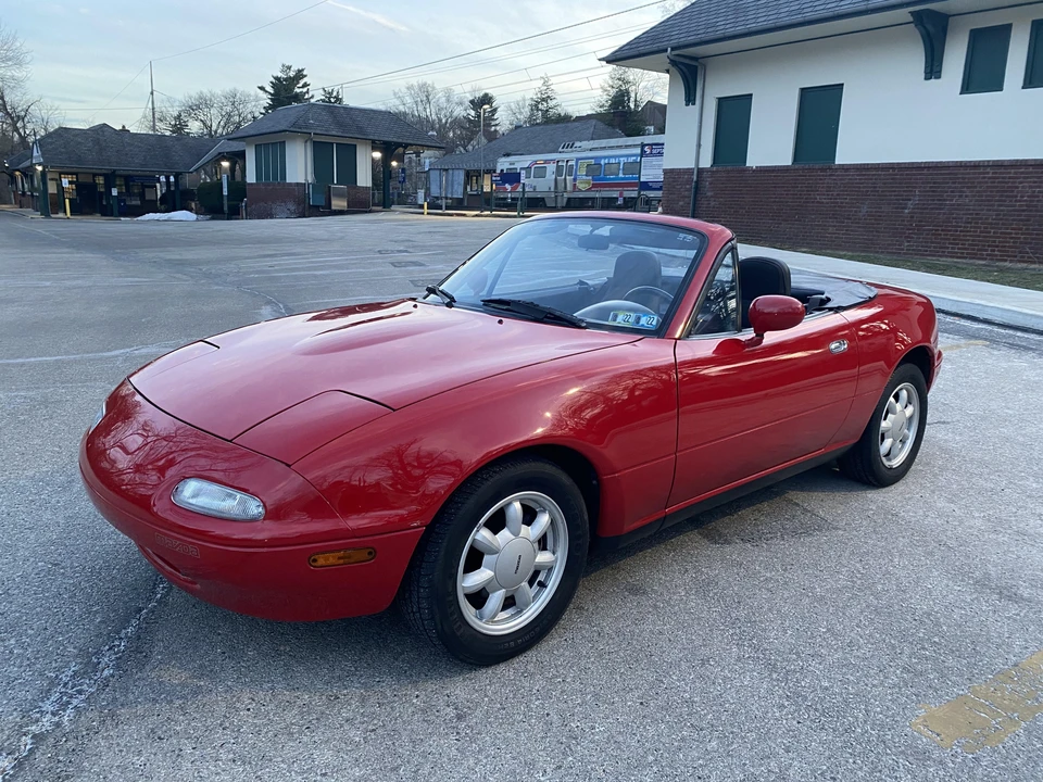 1990 Mazda NA MX-5 Miata - Image 10 of 31