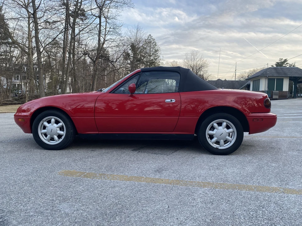 1990 Mazda NA MX-5 Miata - Image 22 of 31